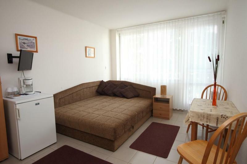 Siesta Apartmanhaz Balatonfuered Ngoại thất bức ảnh